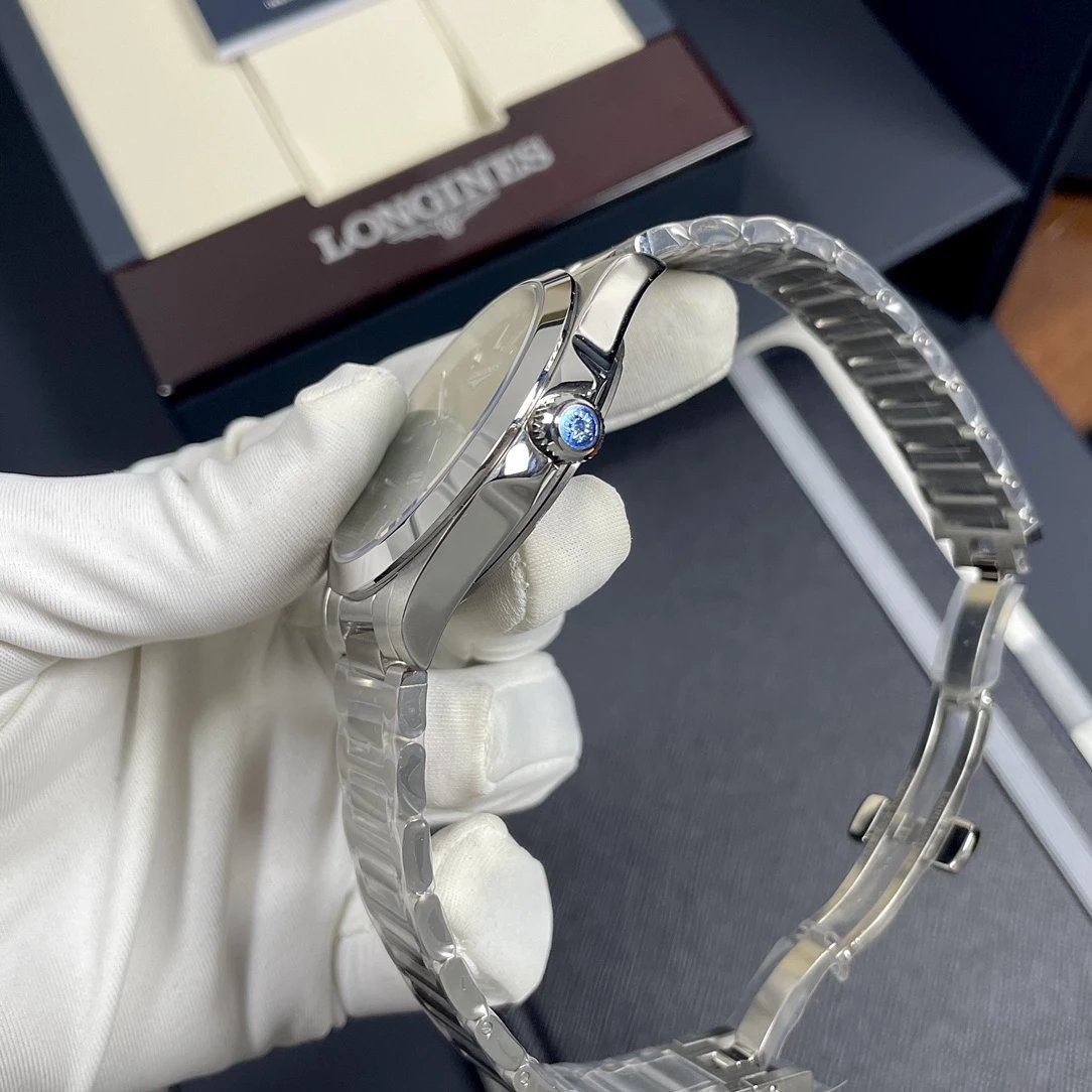 Longines Watches Conquest Automatic image 10