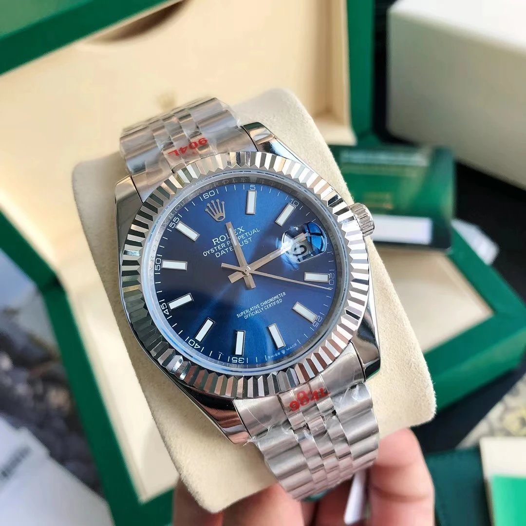 Silver shell, blue plate, five-ball steel belt 41MM (for men) / Without full package