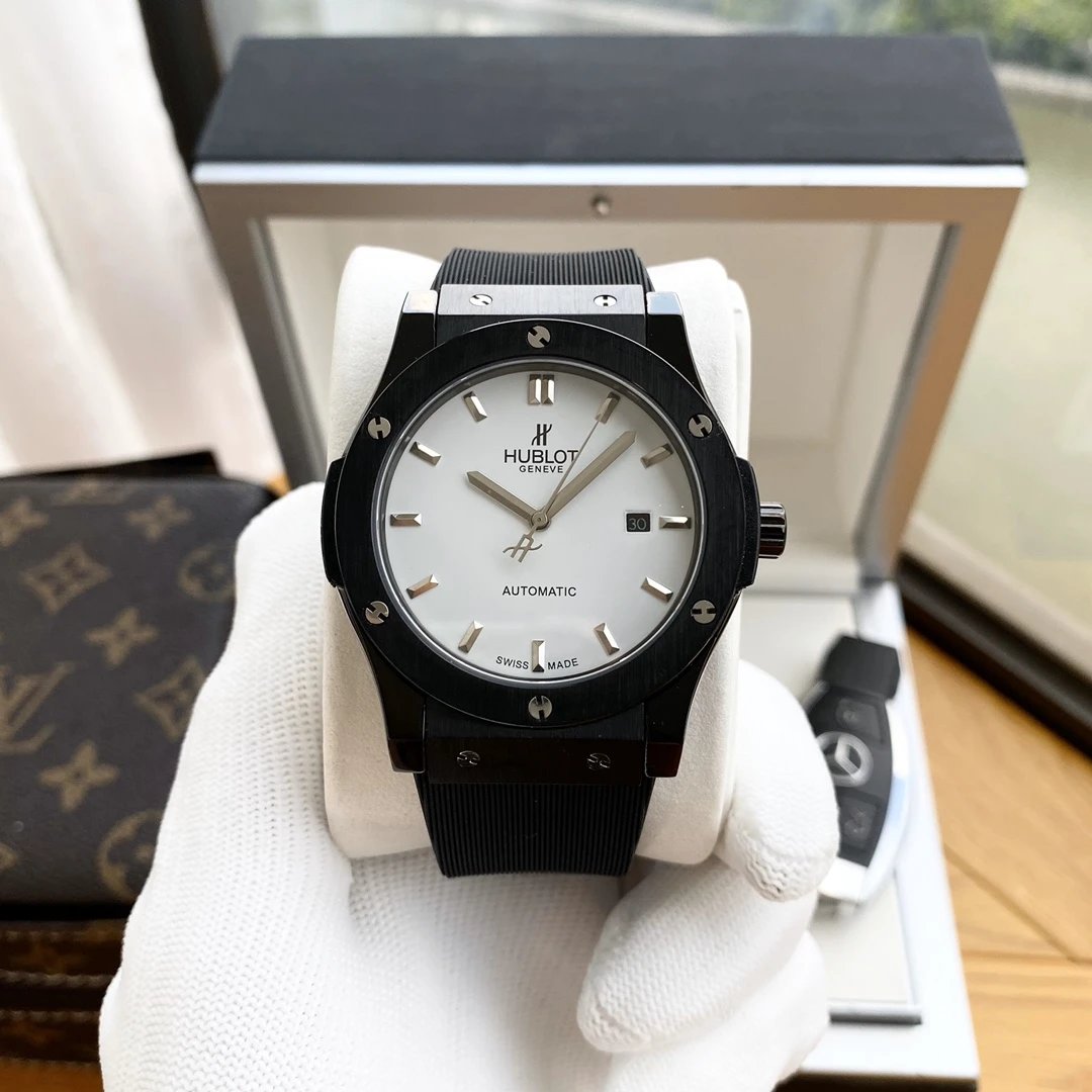 Black Case · White Dial · Black Rubber Strap