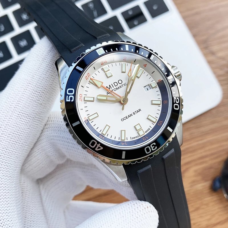 Mido Gmt 41mm Watch