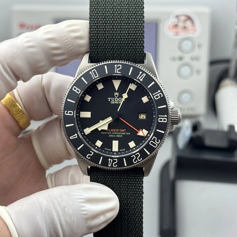 BR Gmt 42mm Watch