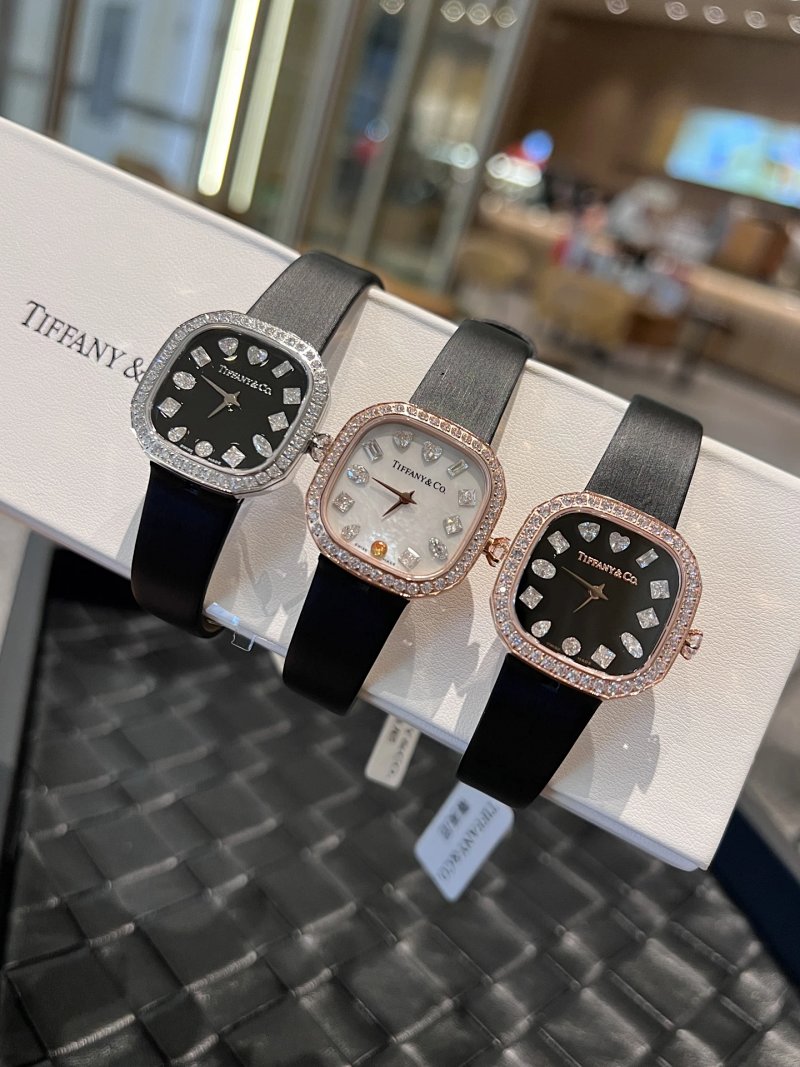 Tiffany Eternity 28mm Watch