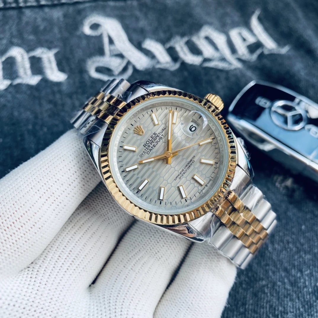 Gold-colored shell, gray plate, five-ball steel belt without full package / Mineral strengthened mirror glass / 41MM