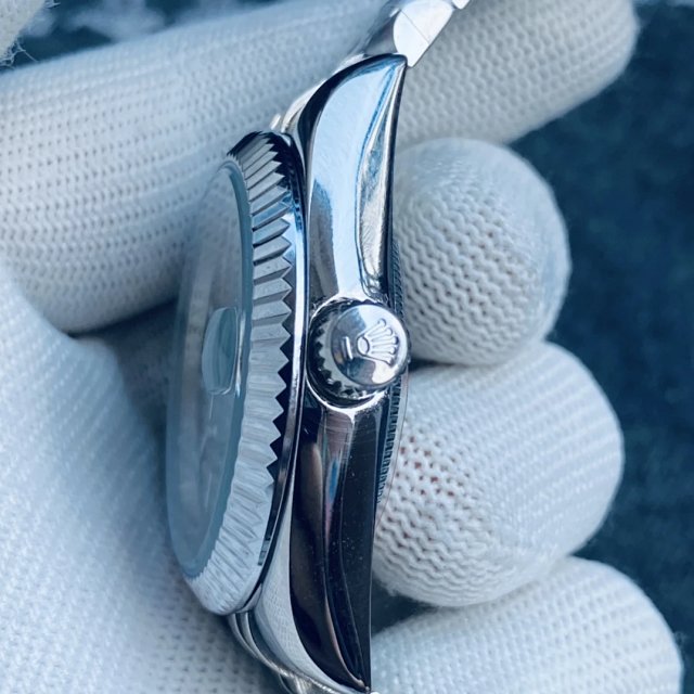 Rolex Watch: seller detail photo 10