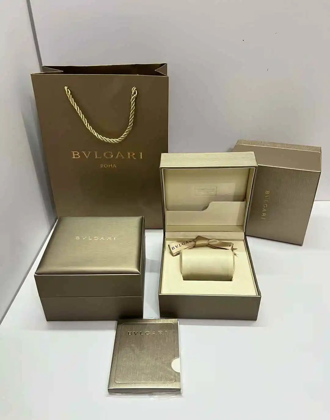 Three-color storage box complete set packaging