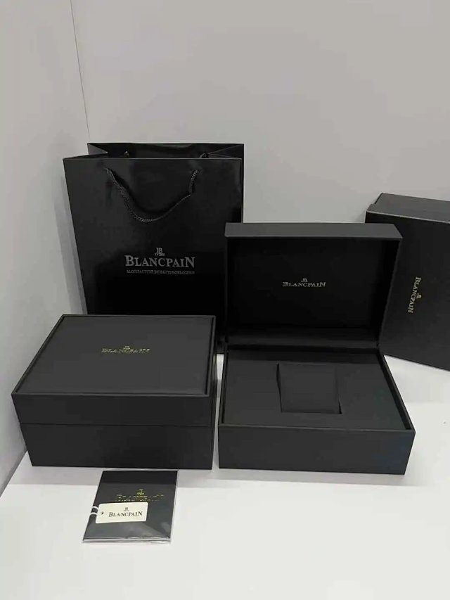 Blancpain Watch Box: seller detail photo 2