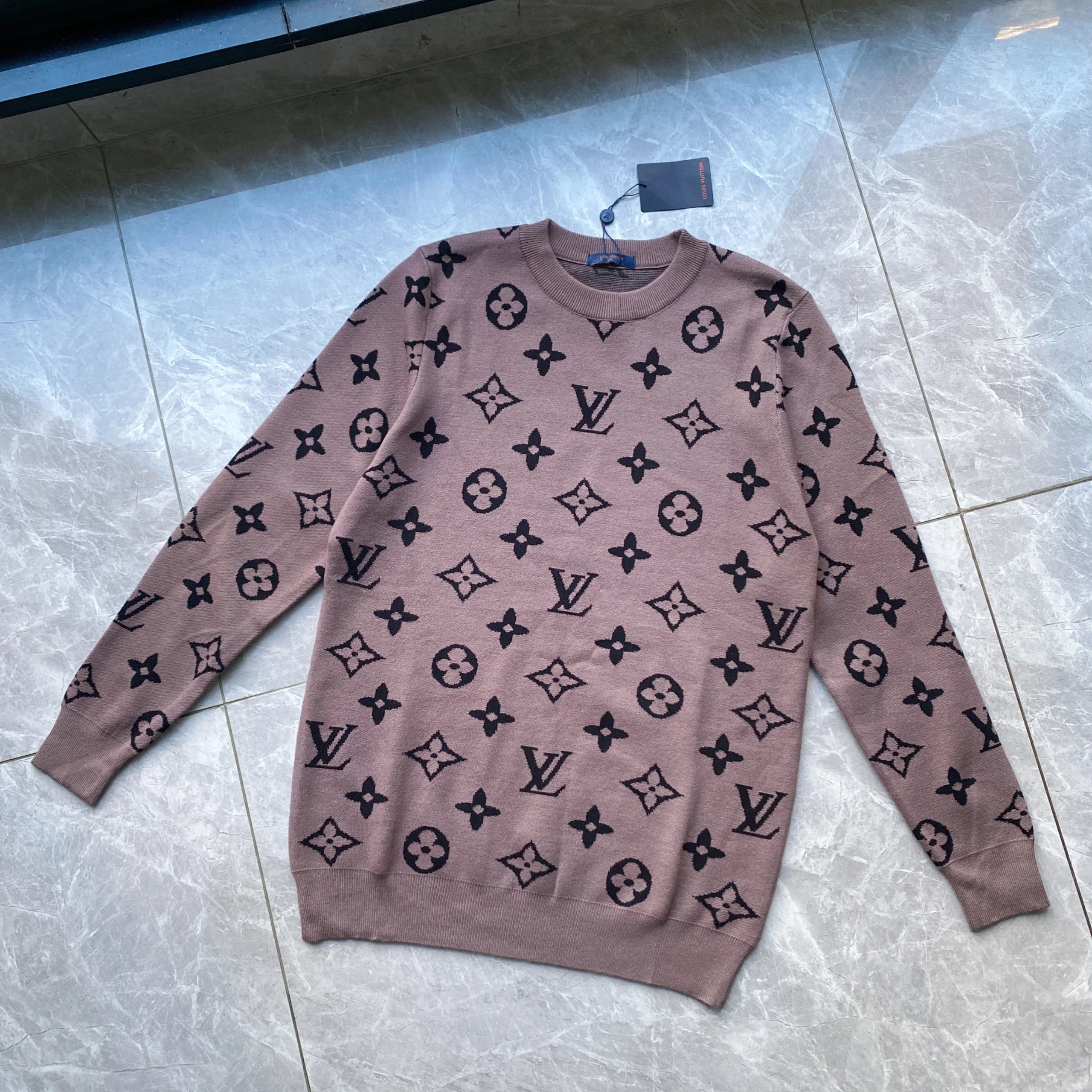 V-Neck Thick Knit Sweater with Double-Sided Jacquard