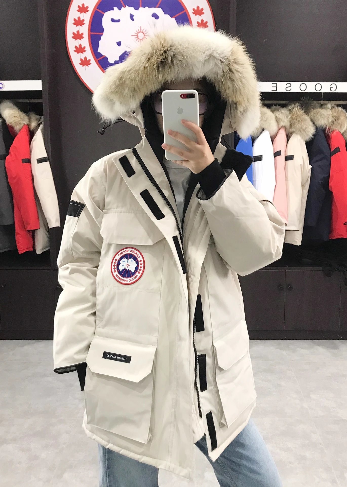 Expedition 08 Classic White Down Parka