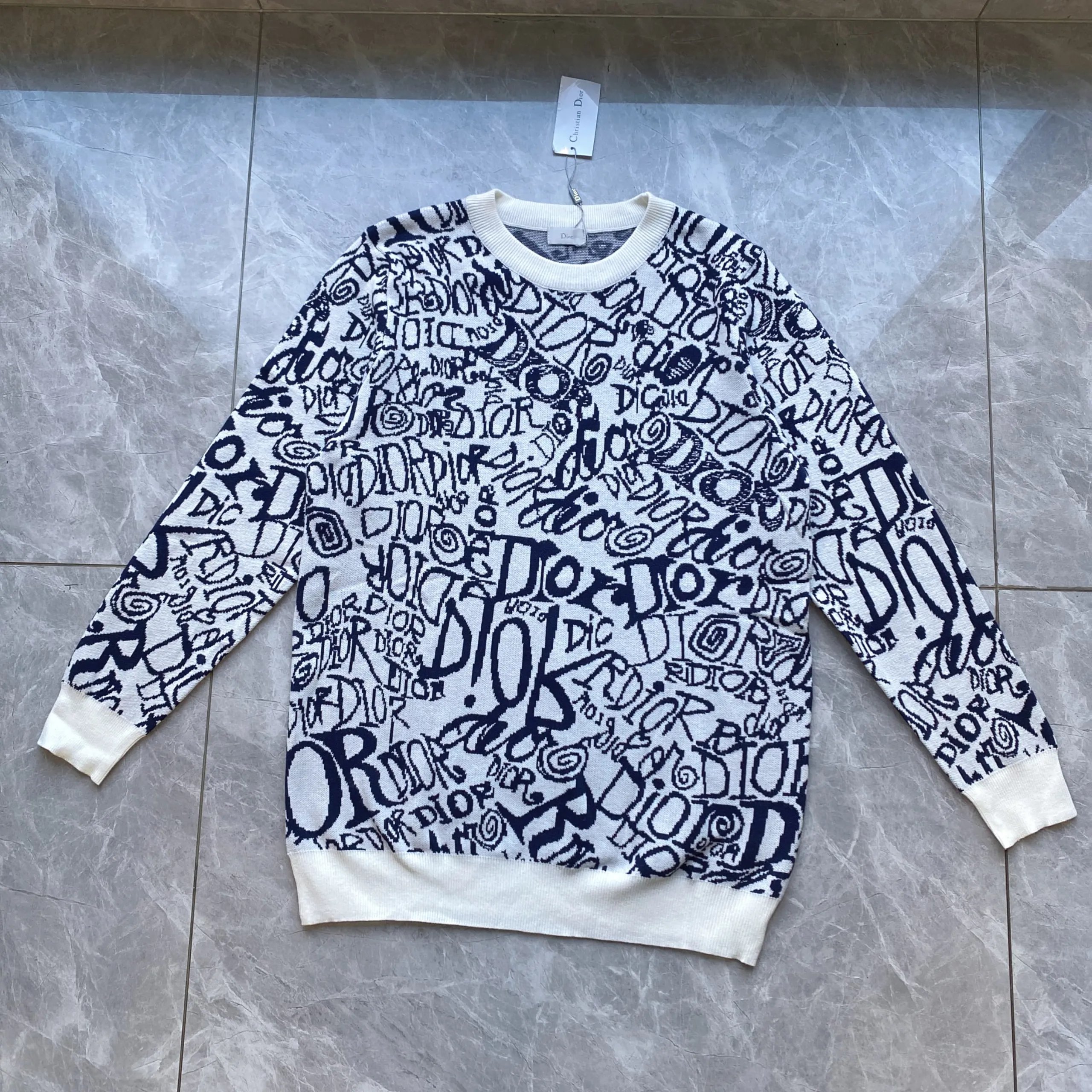 DIO Jacquard Couple Crewneck Sweater