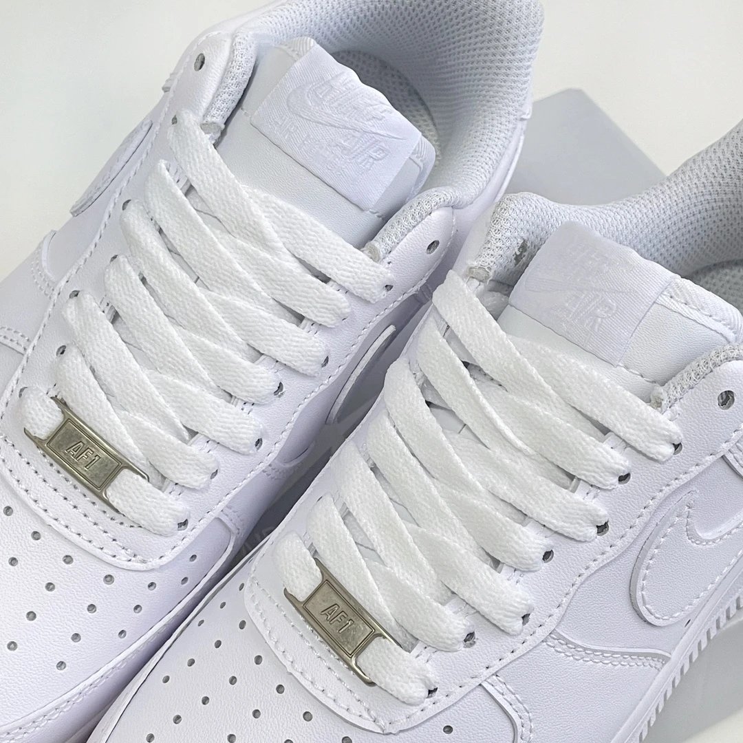 全皮革鞋面,穿脏耐穿,air sole气垫:n1ke 空军一号 经典低帮运动休闲