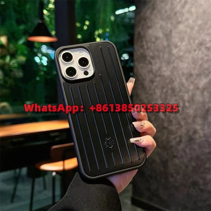 Rimowa (Cool Black)