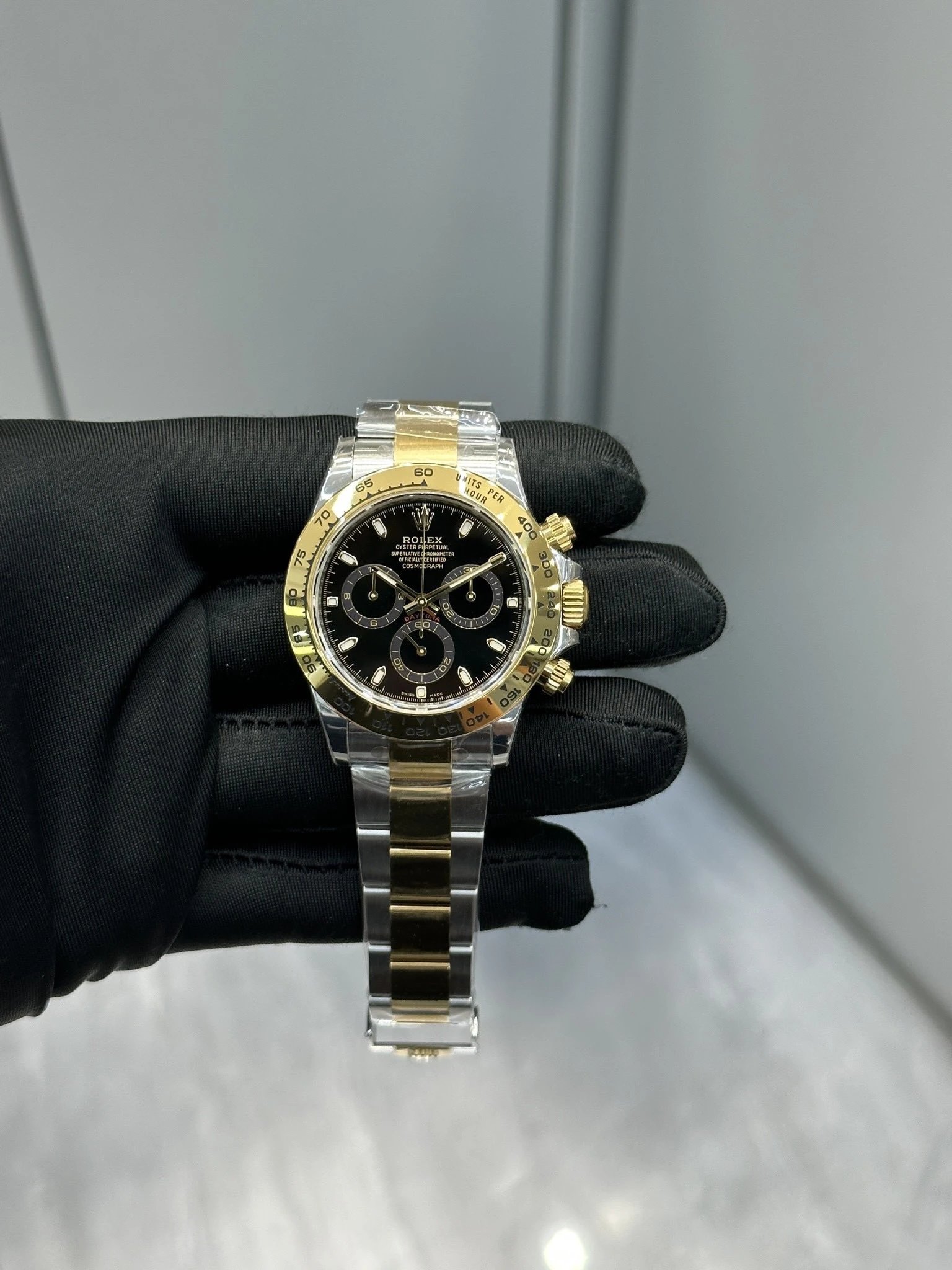 Log series (41mm)