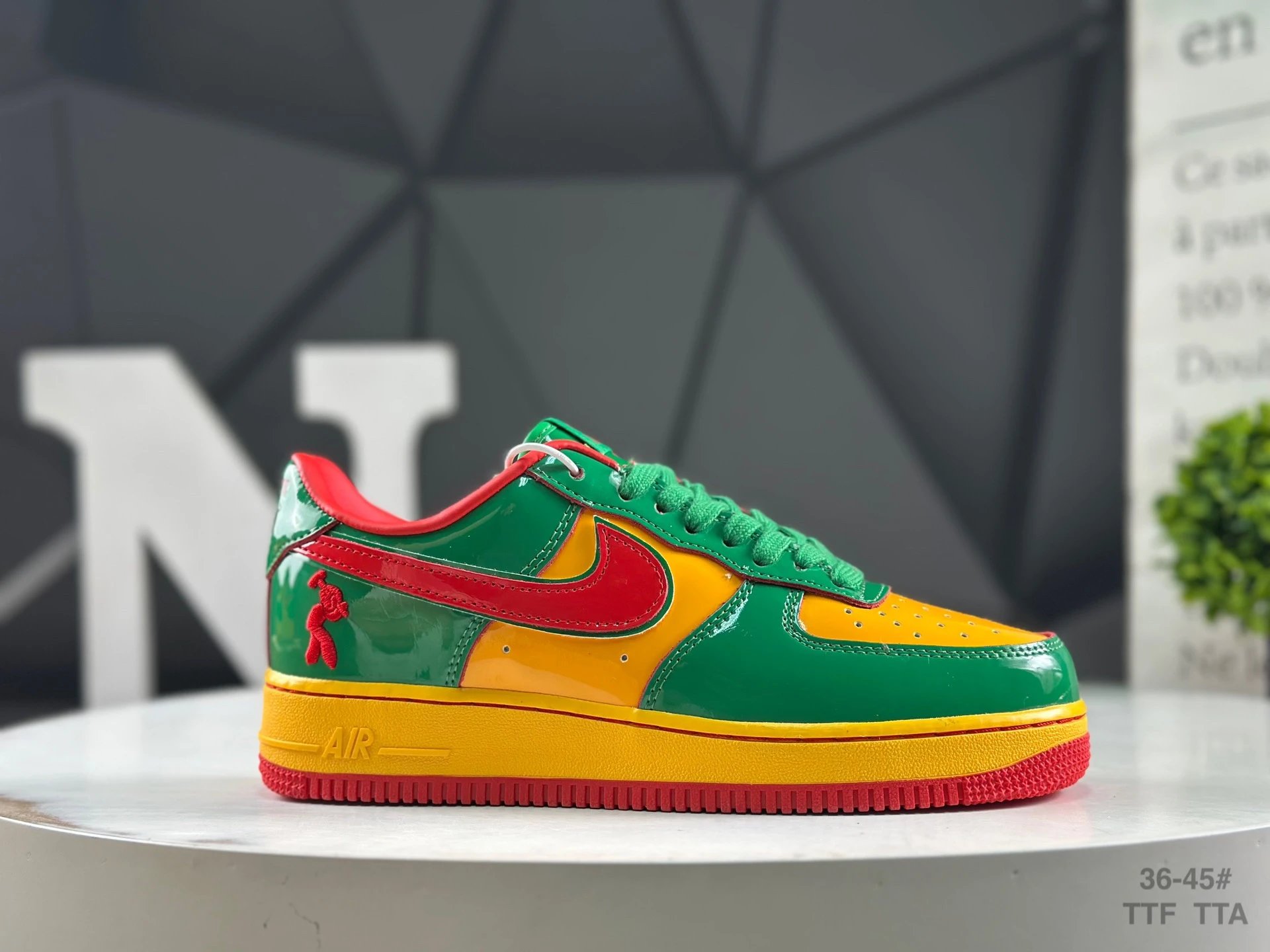 AIR FORCE1