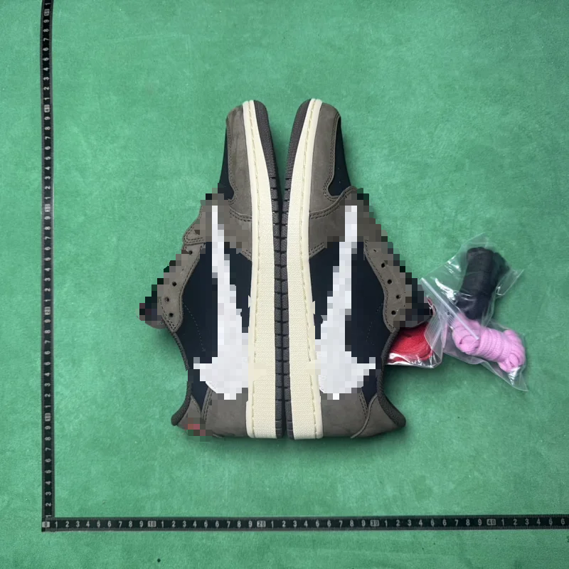 S Reverse Hook Low-Top Series