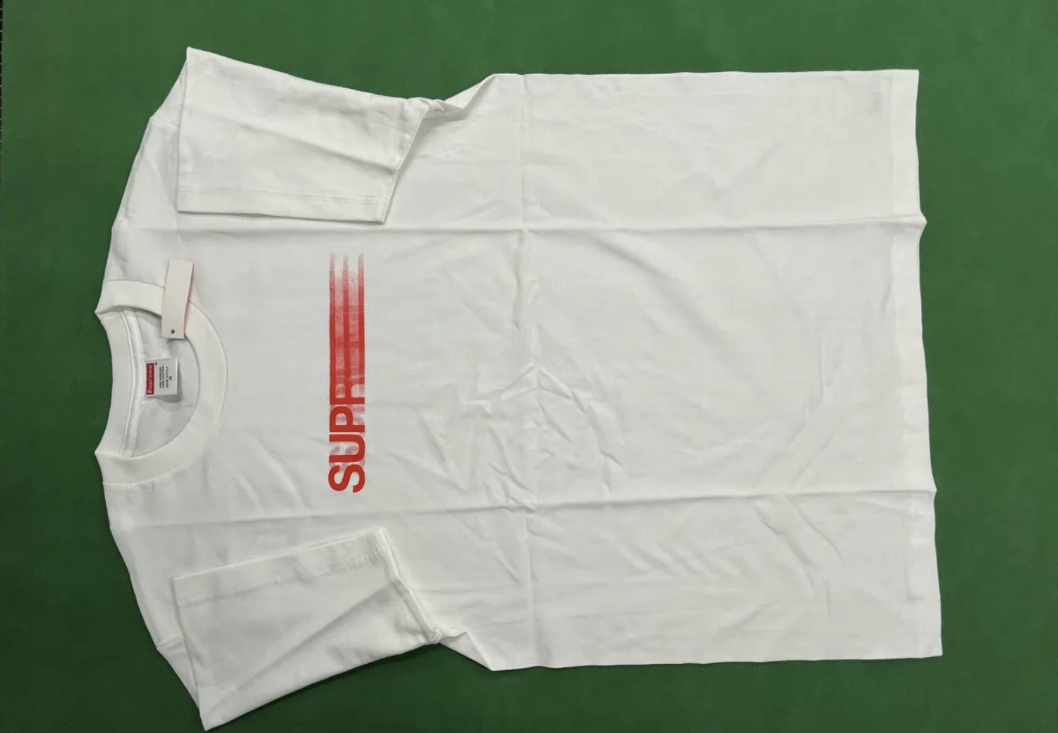 02white red