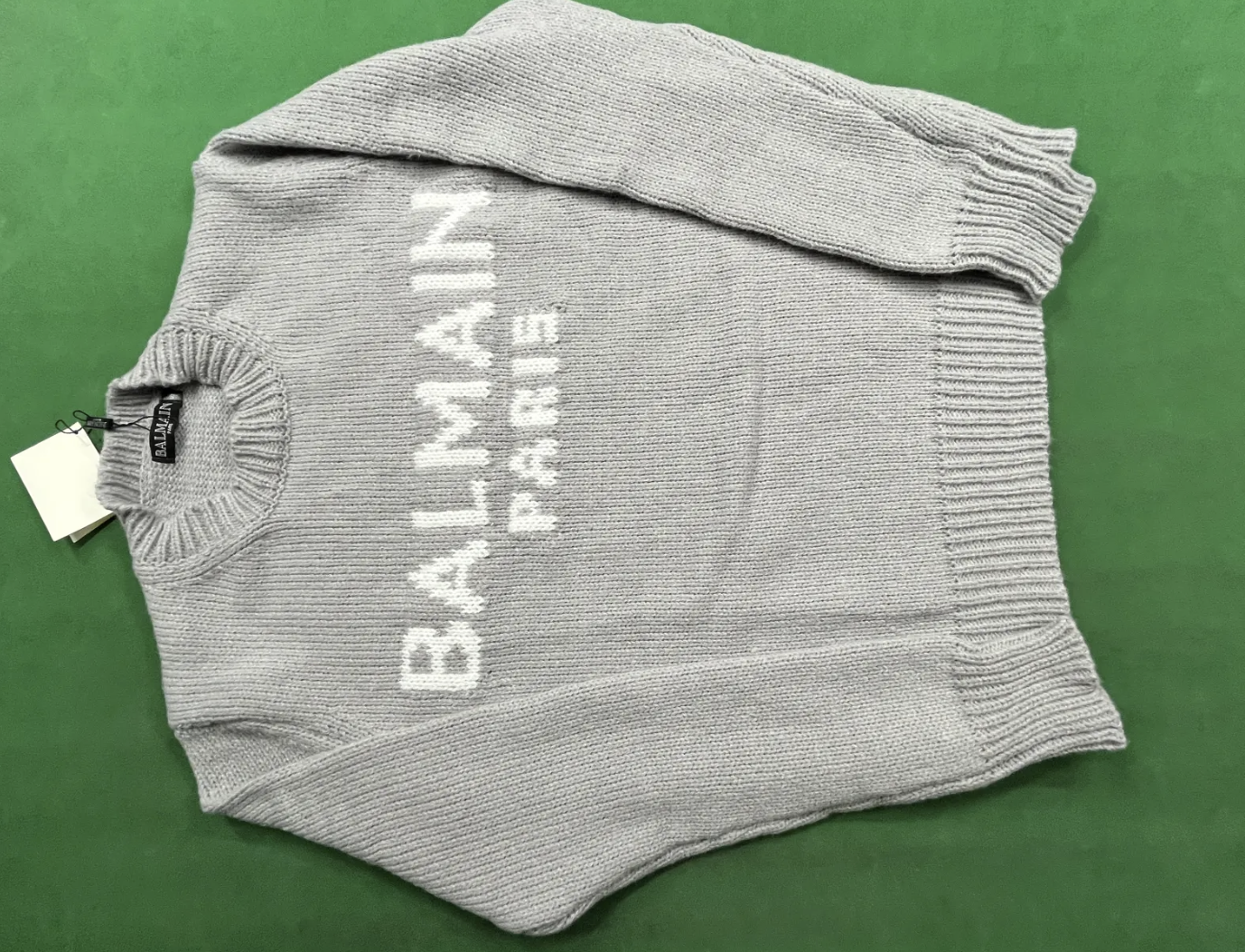 Balm Grey