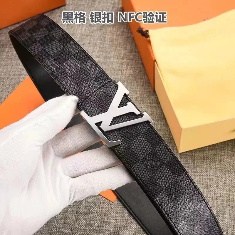 Black lattice with silver buckle