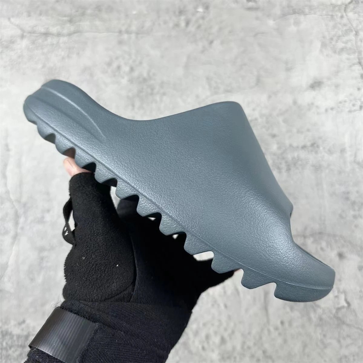 Adidas Yeezy Slide Utility Lime Green Slippers - 3
