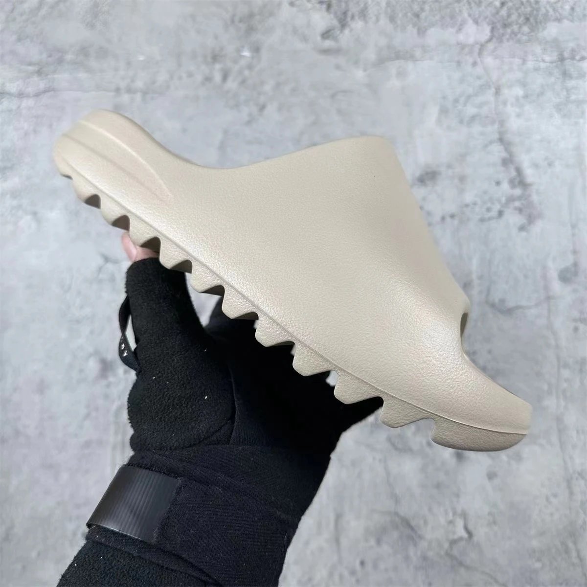 Adidas Yeezy Slide Utility Lime Green Slippers - 7
