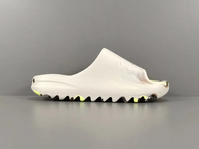Adidas Slippers Yeezy Slide product detail image 12