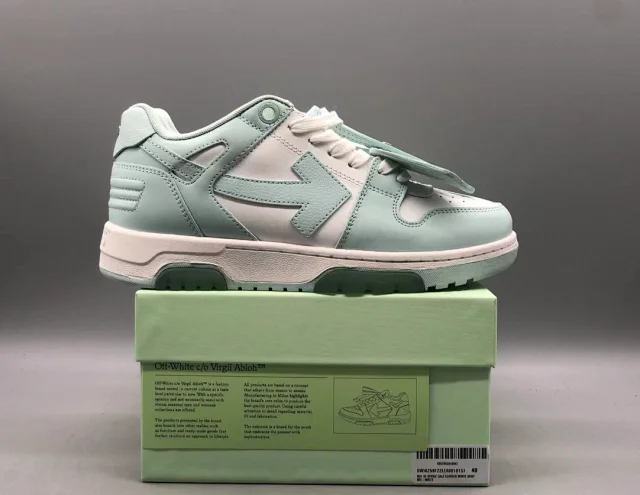 Off-White Sneakers Out Of Office low-top arrow product detail image 11
