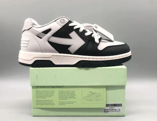 Off-White Sneakers Out Of Office low-top arrow product detail image 7