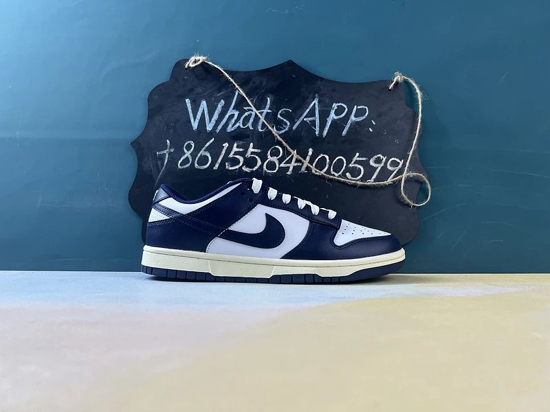 VT Batch Dunk Lows Vintage Navy - Shoes