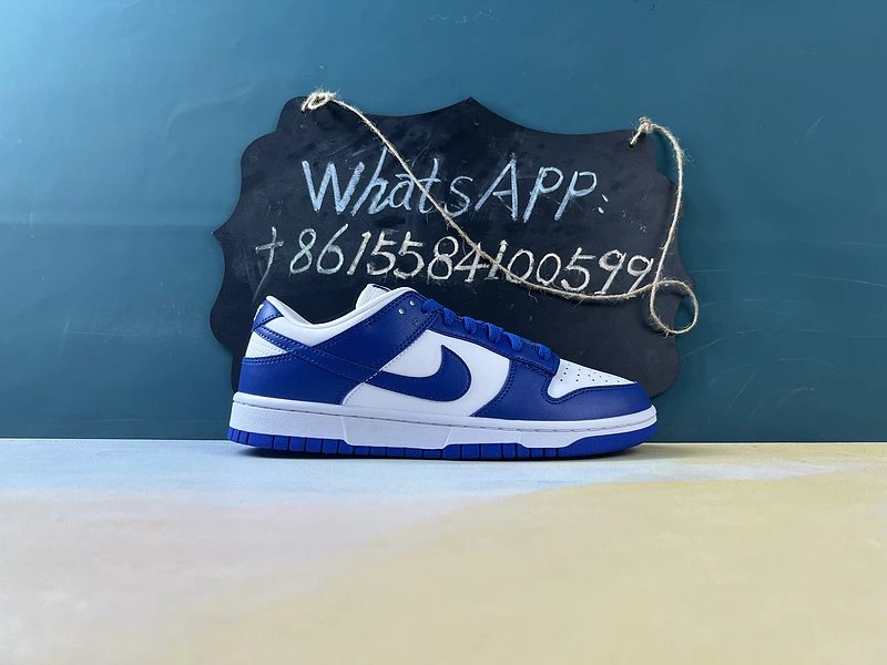 VT Batch Dunk Low SP Kentucky - Shoes