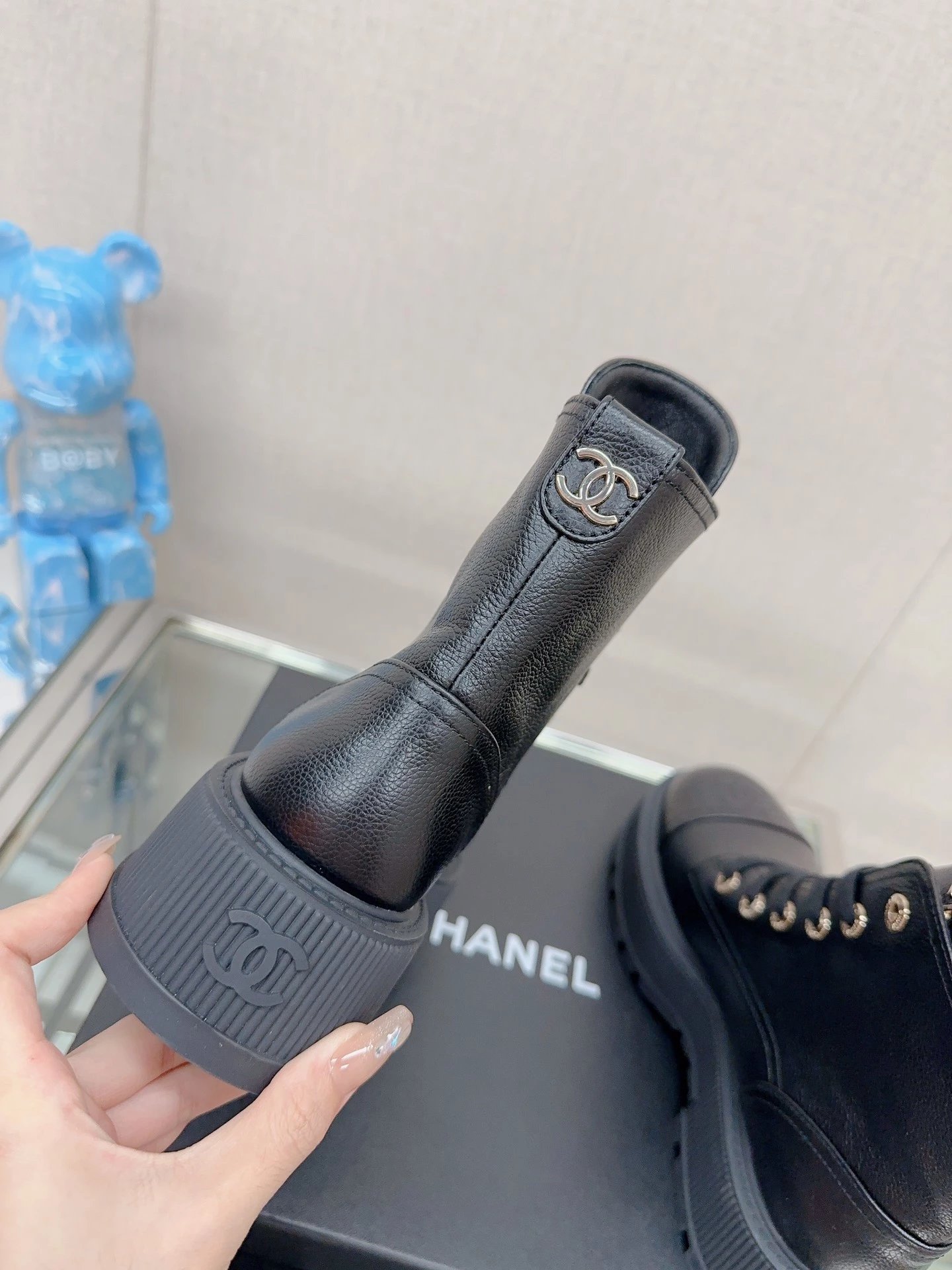 C J 厚底系带马丁靴 11