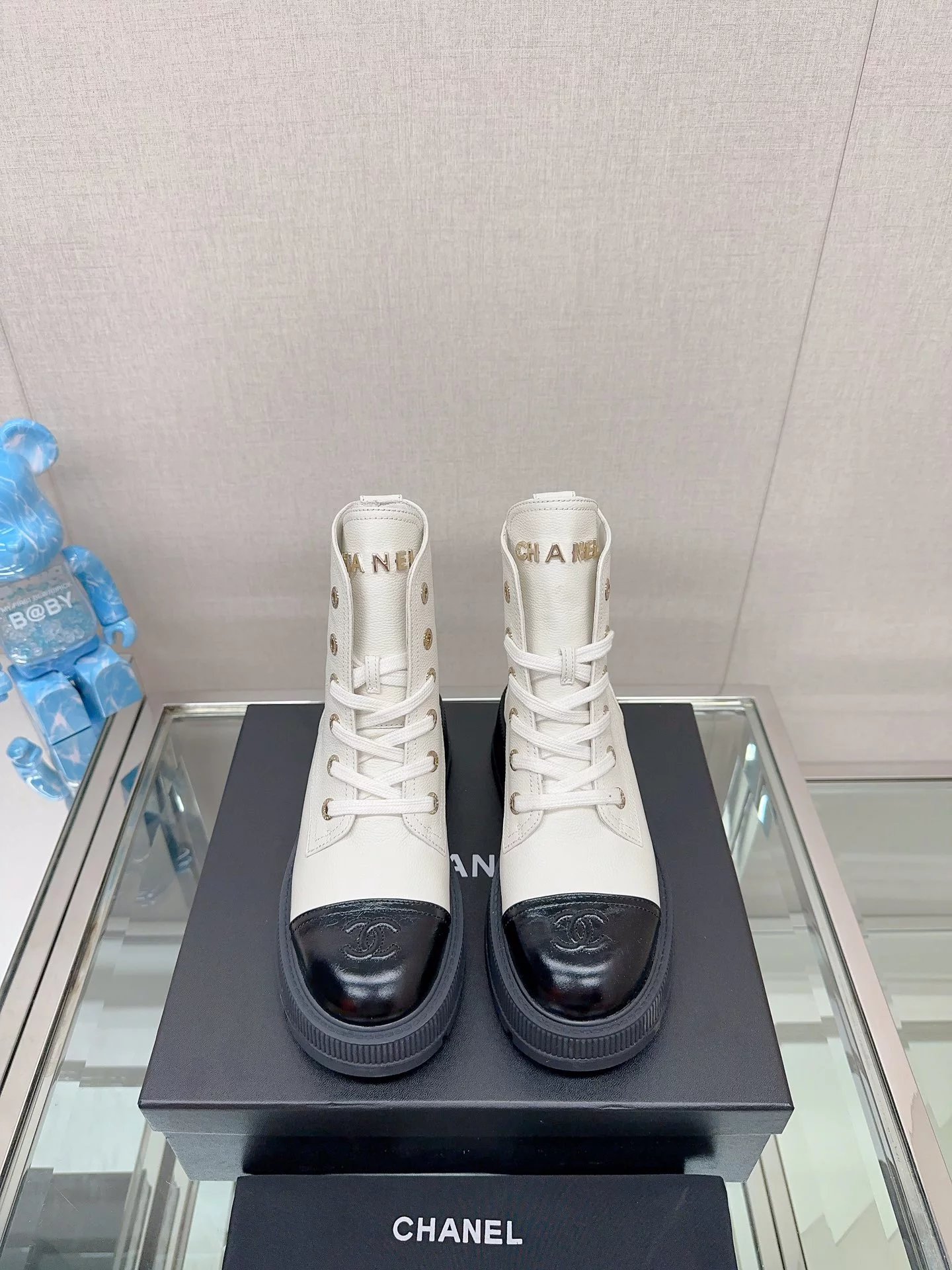 C J 厚底系带马丁靴 2