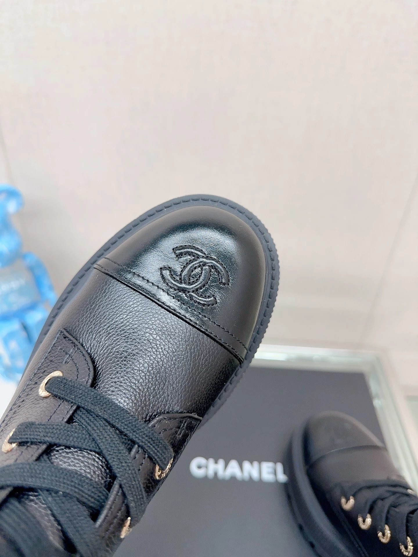 C J 厚底系带马丁靴 10