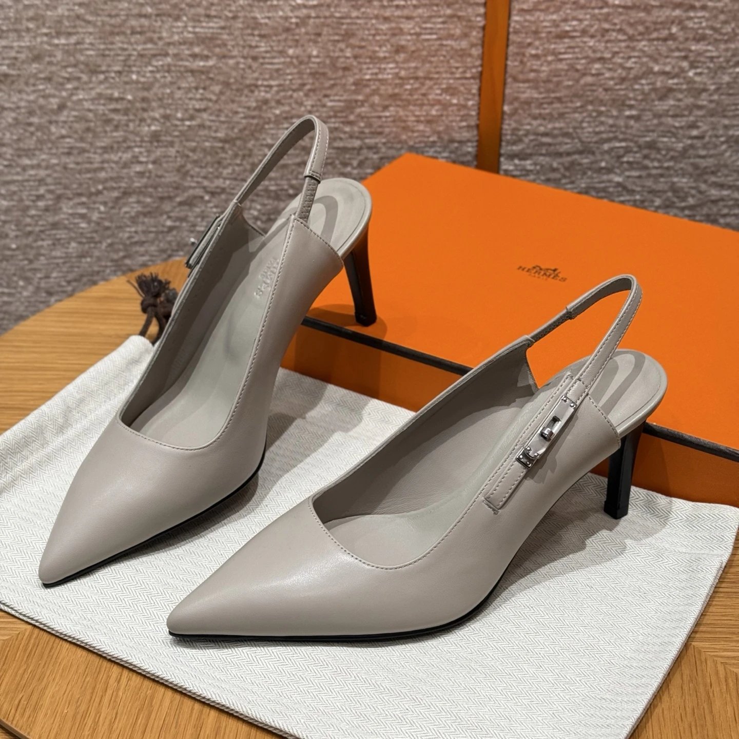 Hermes Lover 80 Slingback · 2
