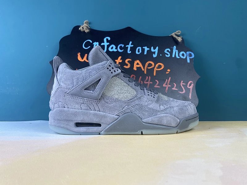 H56CN Jordan 4 Retro Kaws-930155-003