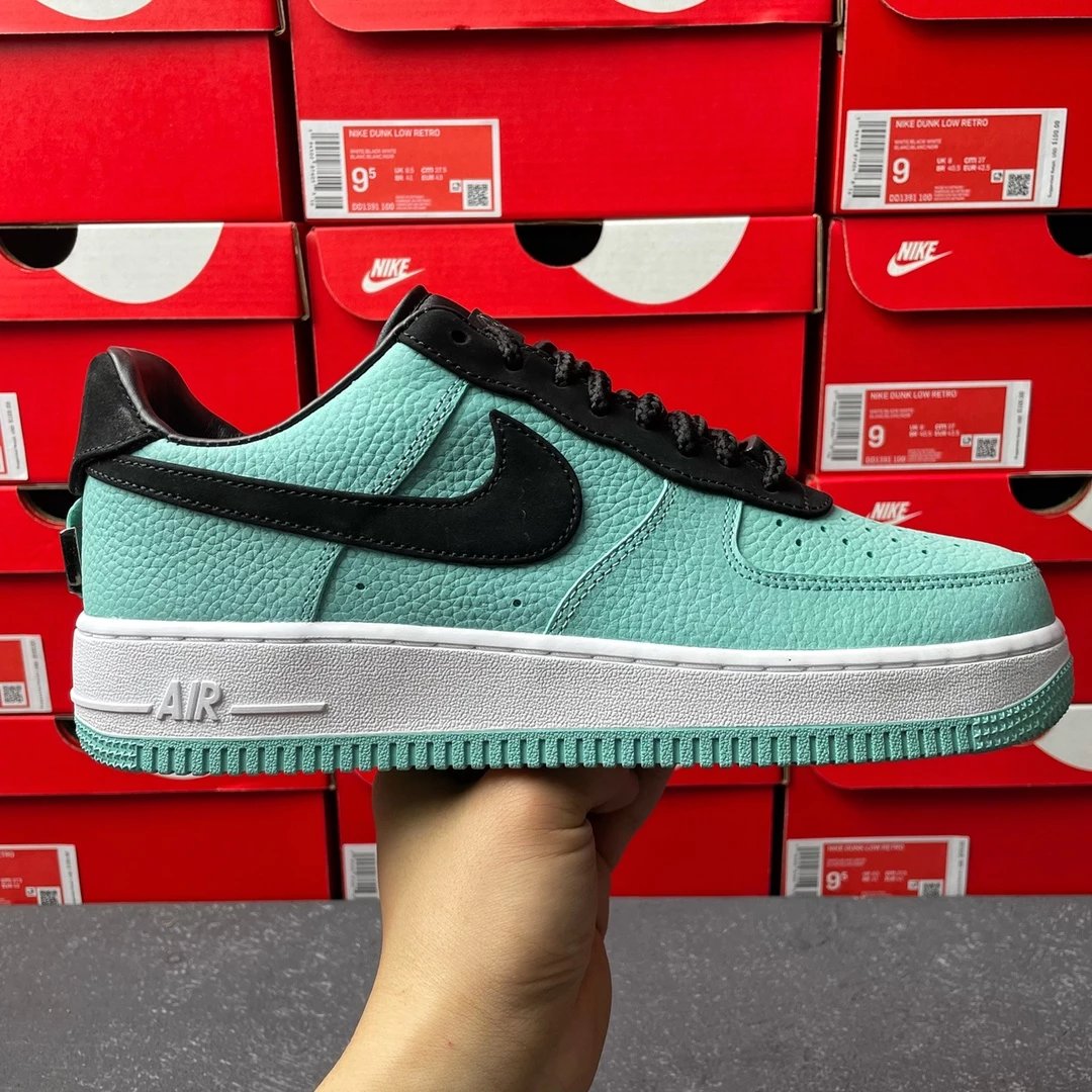 Tiffany x AF1 Reverse Black Green