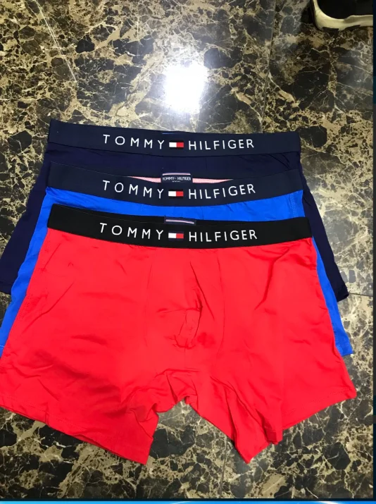 TOMMY HILFIGER