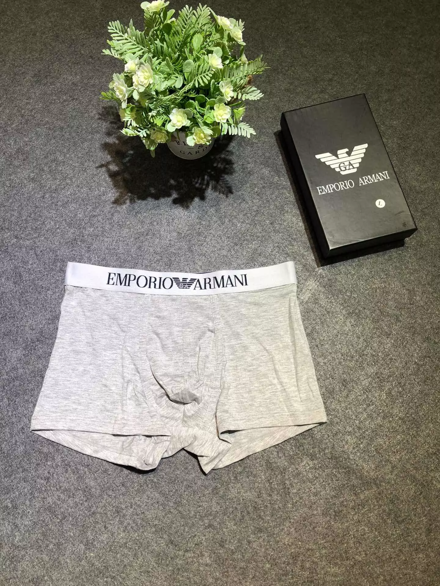 EMPORIO ARMANI