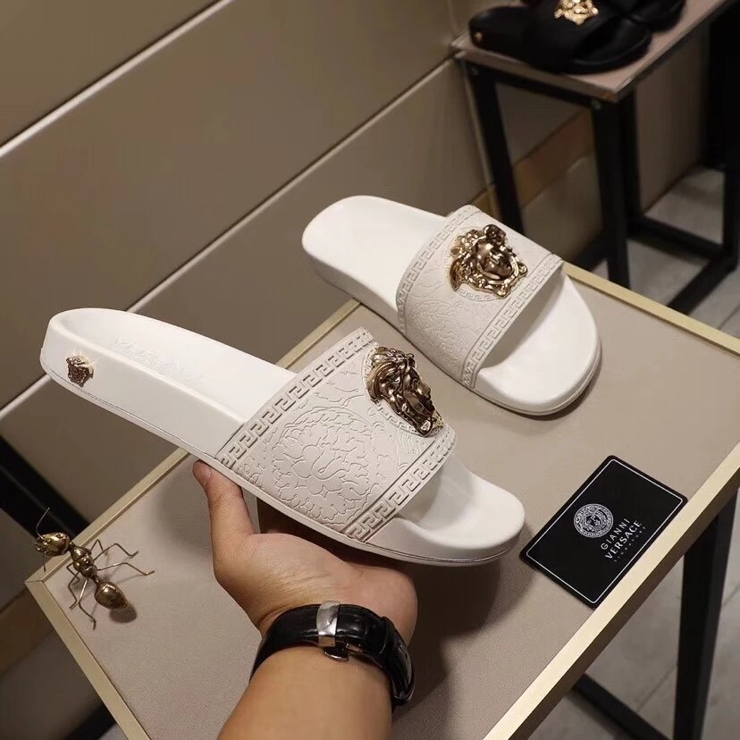 Versace Medusa Slide Pink Rubber Sandals Slippers - 4