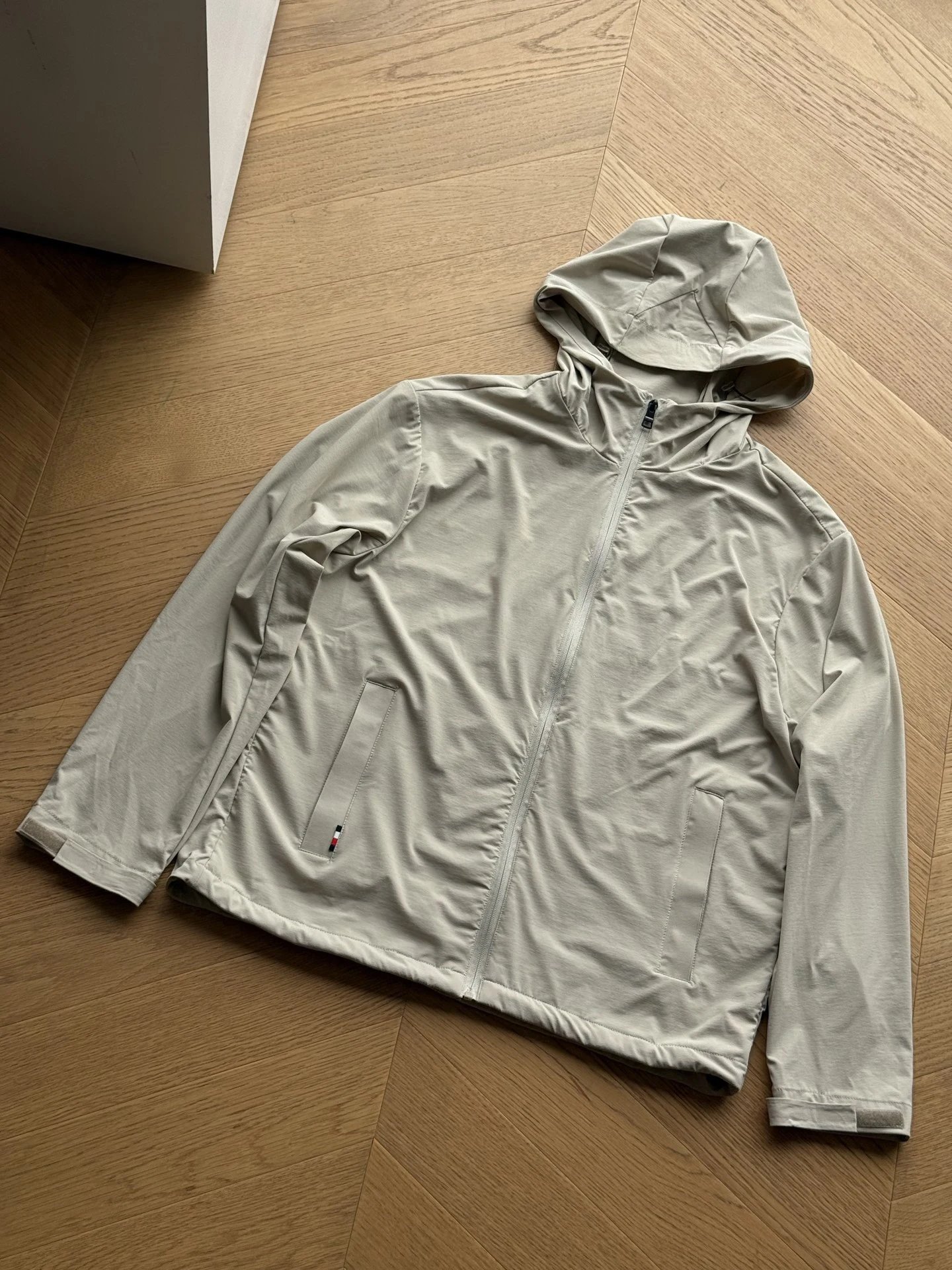 Tommy Spring/Summer Men's Lightweight Hooded Sunscreen (Khaki)