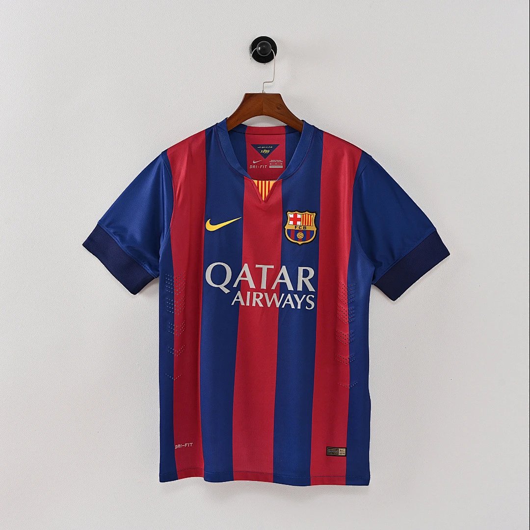 14-15 Barcelona home court