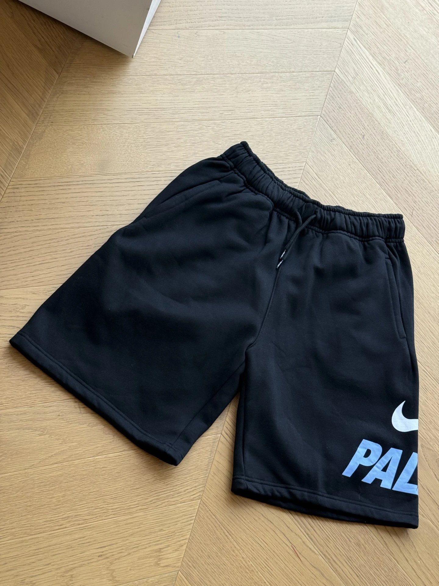 Nike Co branded Contrast Printed Shorts (Black)