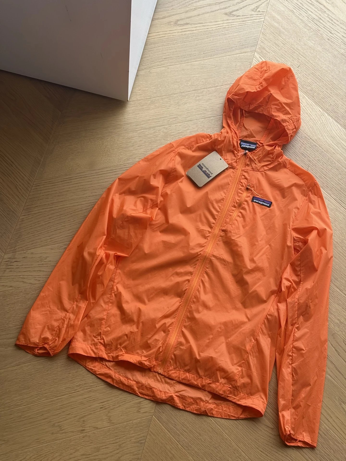 Patagonia Ultra Light Skin Windbreaker (Orange)