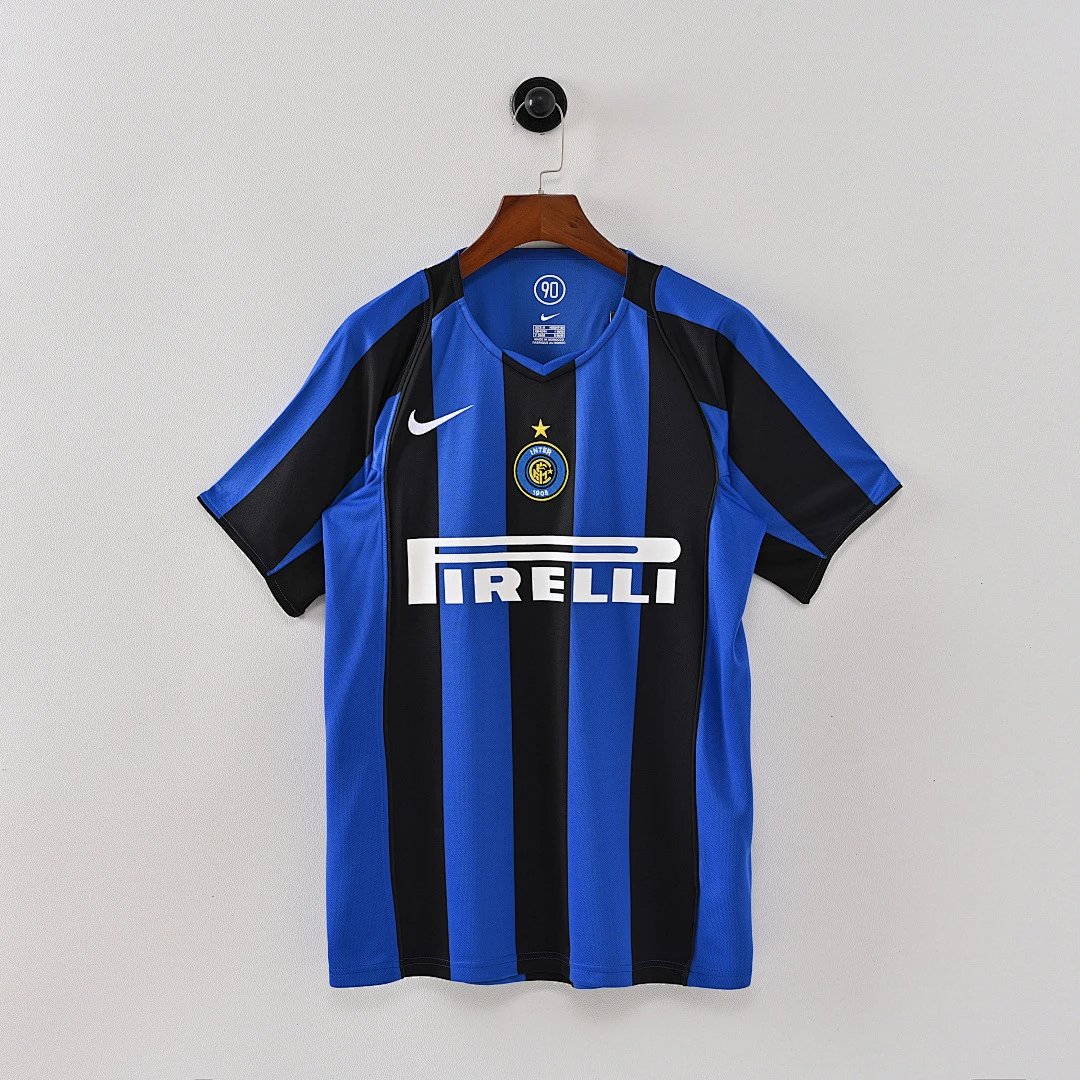 04-05 Inter Milan's home ground