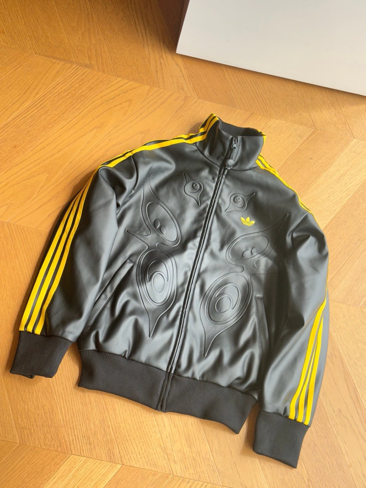 Adidas Joint Clover Collection (Black)