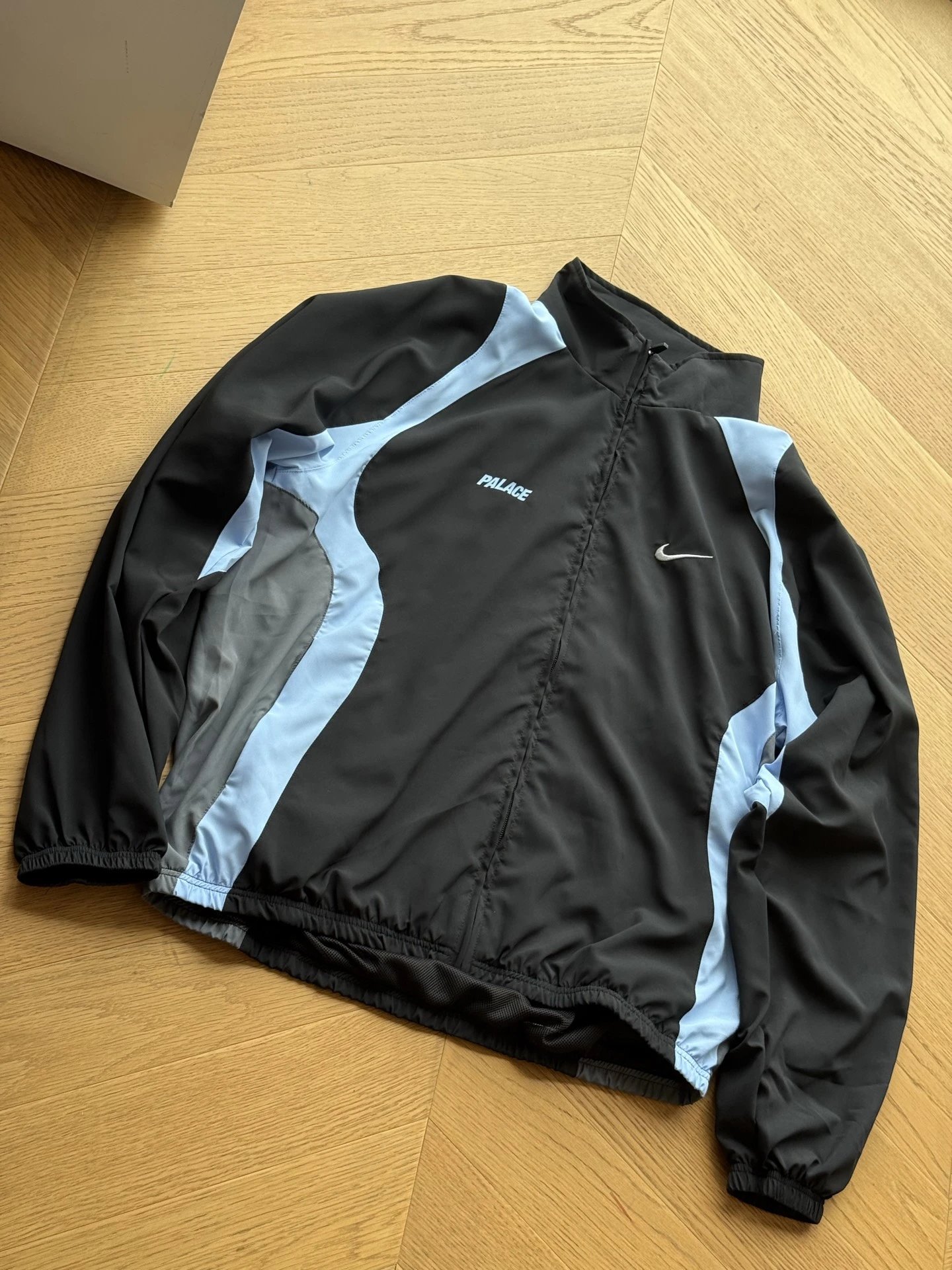 Nike Co branded Stand up Collar Zipper Long Sleeve Logo Jacket (Deep Blue)