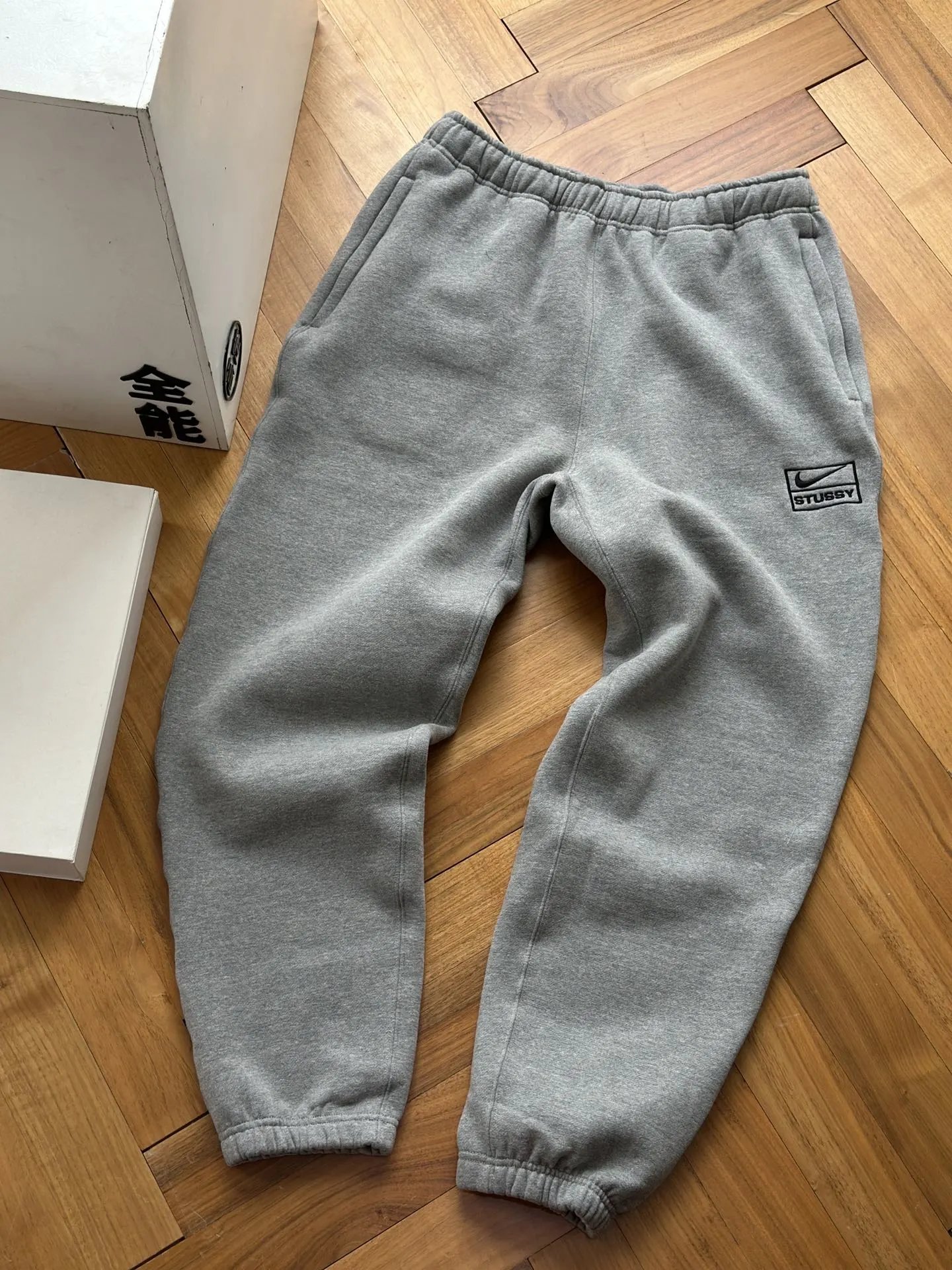 Square Frame Pants Gray