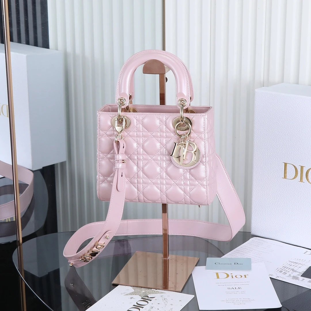 原厂皮 Lady Dior 四格珠光粉