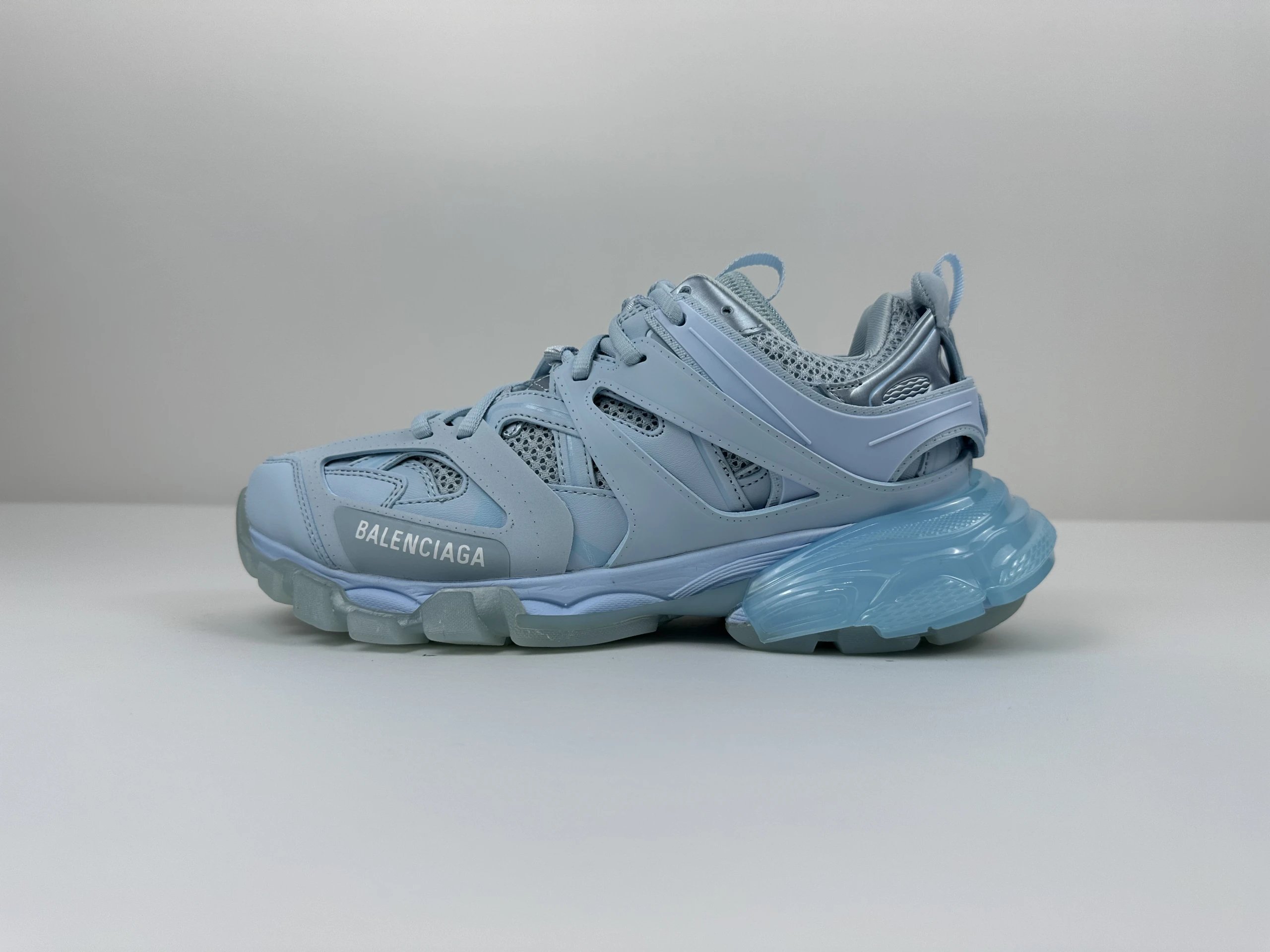 Paris 3.0 Transparent Sky Blue