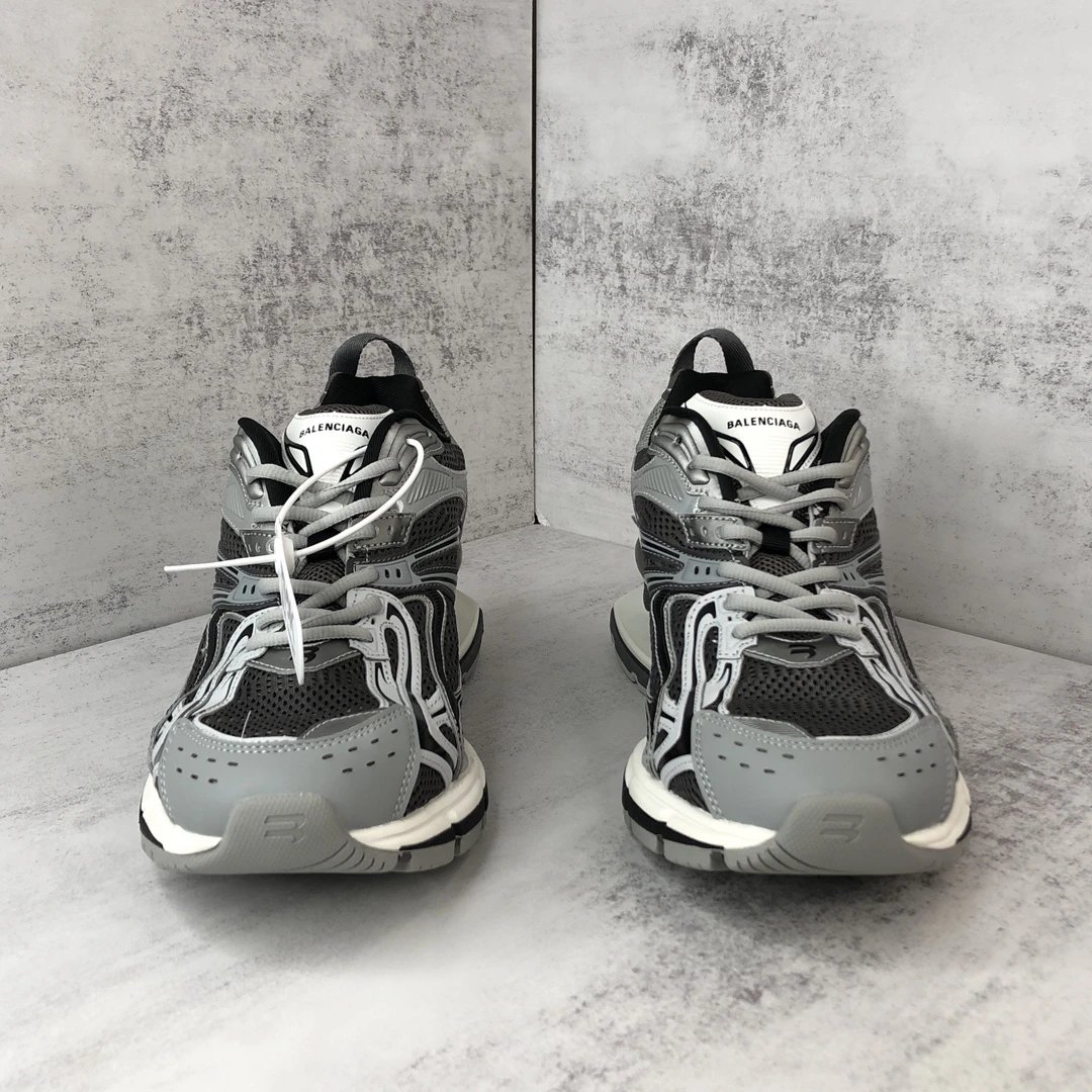 X-Pander Mesh Running Dad Sneakers Metallic Grey - Gallery Image 4 - Detailed View