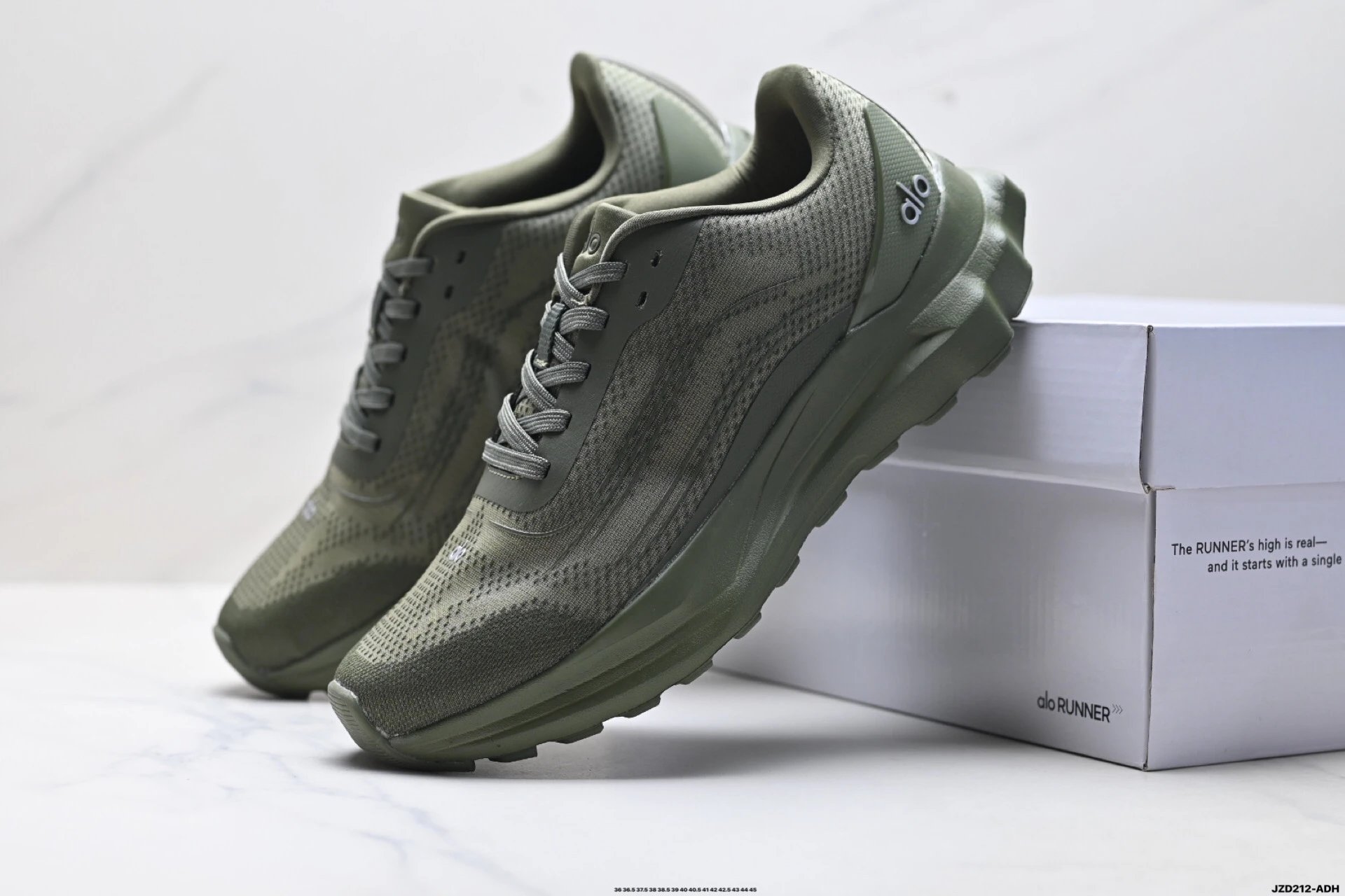 Alo Yoga Alo Runner Sneakers Olive - Gallery Image 8 - Detailed View