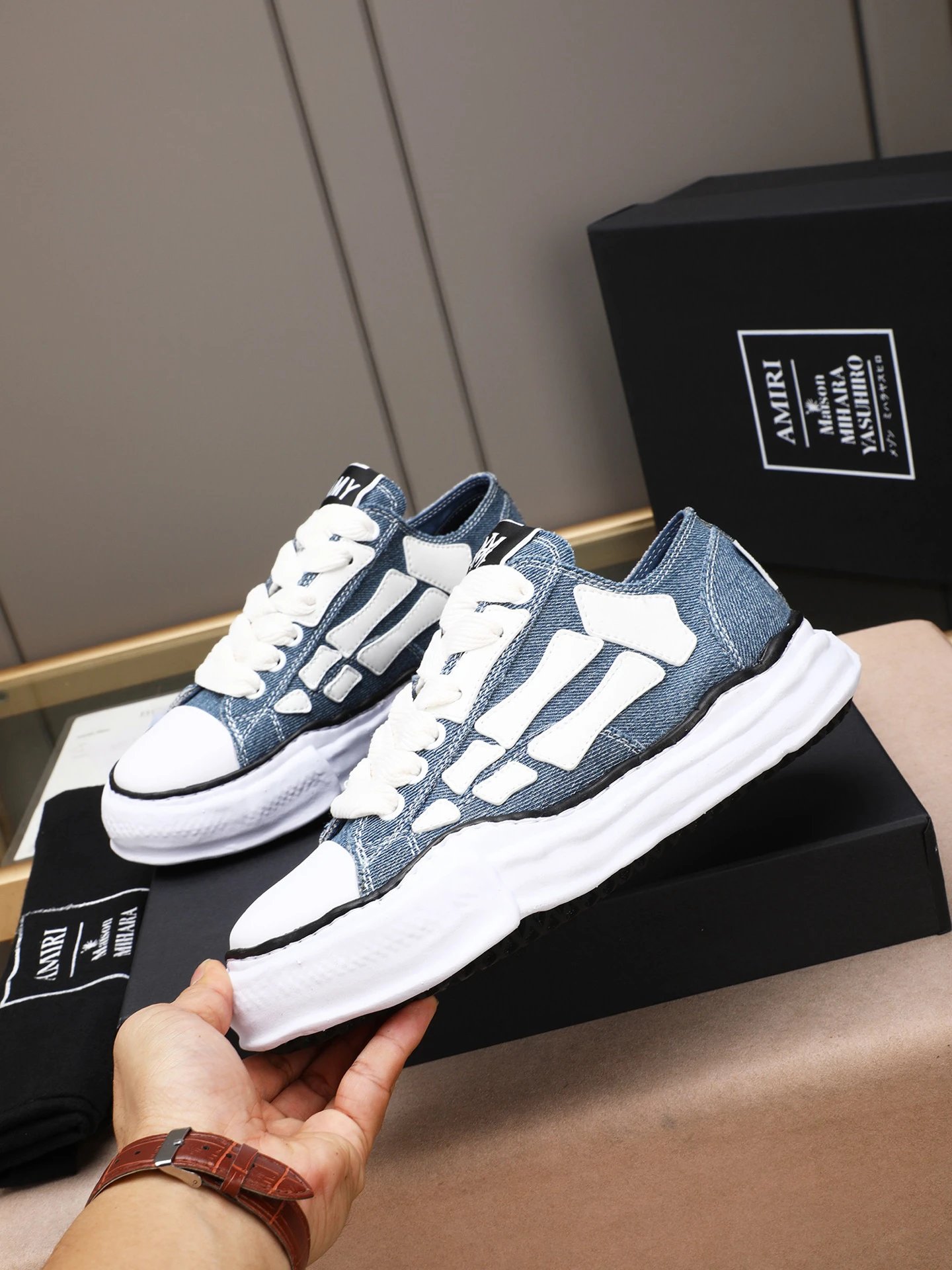 Maison MIHARA YASUHIR MMY Blue Sneakers White Bone - Gallery Image 2 - Detailed View